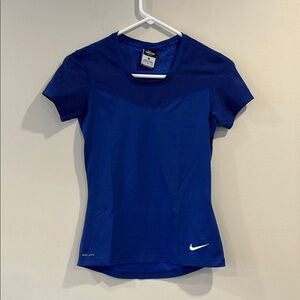 🔥Nike Women's Blue Sports Top🔥
